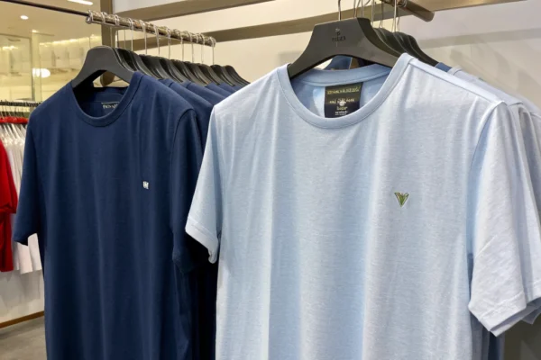 True Classic Men's T-Shirts: Travel-Ready Comfort