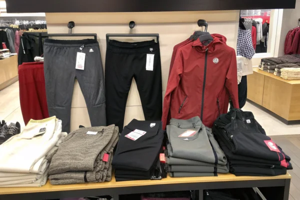 Black Friday Sale: Lululemon Activewear for Travelers