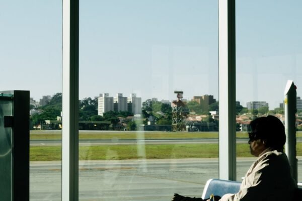 Discover how LATAM Brasil and Revo launch a unique partnership offering exclusive benefits for loyalty customers, enhancing urban travel in Brazil.