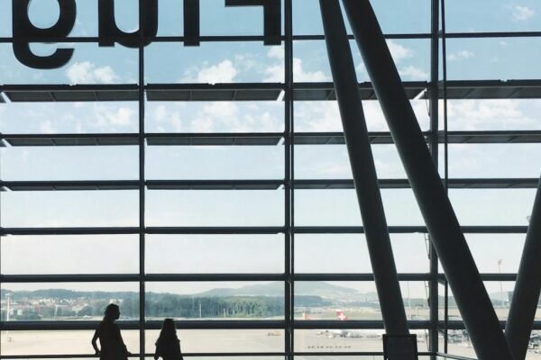 Discover 6 helpful strategies to maximize the Chase Sapphire Preferred for beginner travelers in 2025, ensuring smart travel planning and better rewards.