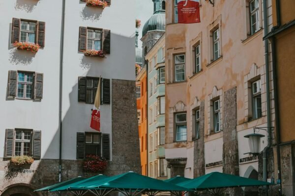 Discover why Brookfield Place is a holiday oasis for shopping, dining, and more in downtown Manhattan. Plan your perfect winter getaway in 2025!