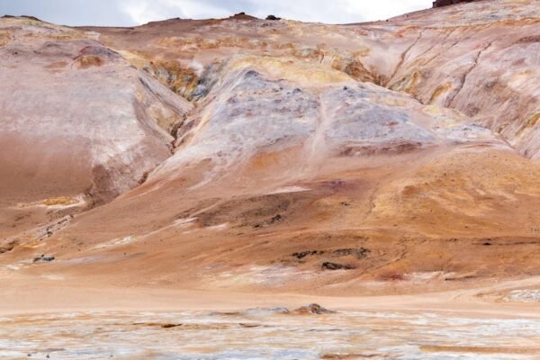 Float beneath the brightest Northern Lights in a decade at Laugarás Lagoon. Discover the ultimate guide for your 2025 trip to this Icelandic geothermal sanctuary.