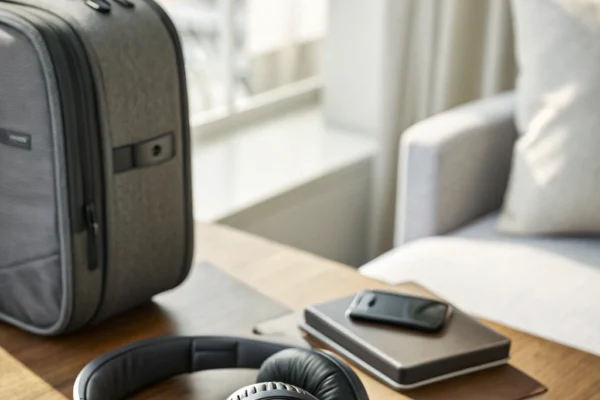 Bose QuietComfort 2: Elevate Your Travel Experience